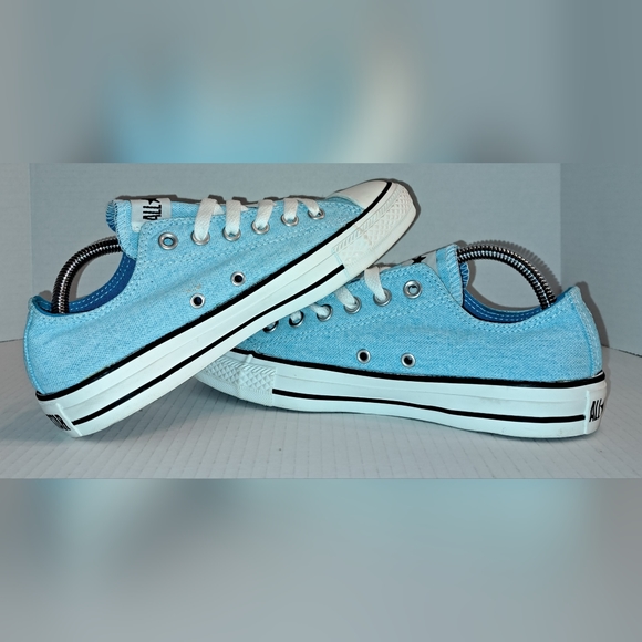 CTAS Converse All Star Blue Low Tops (136583F)  W 7 / M 5  sneakers Casual - Picture 3 of 9
